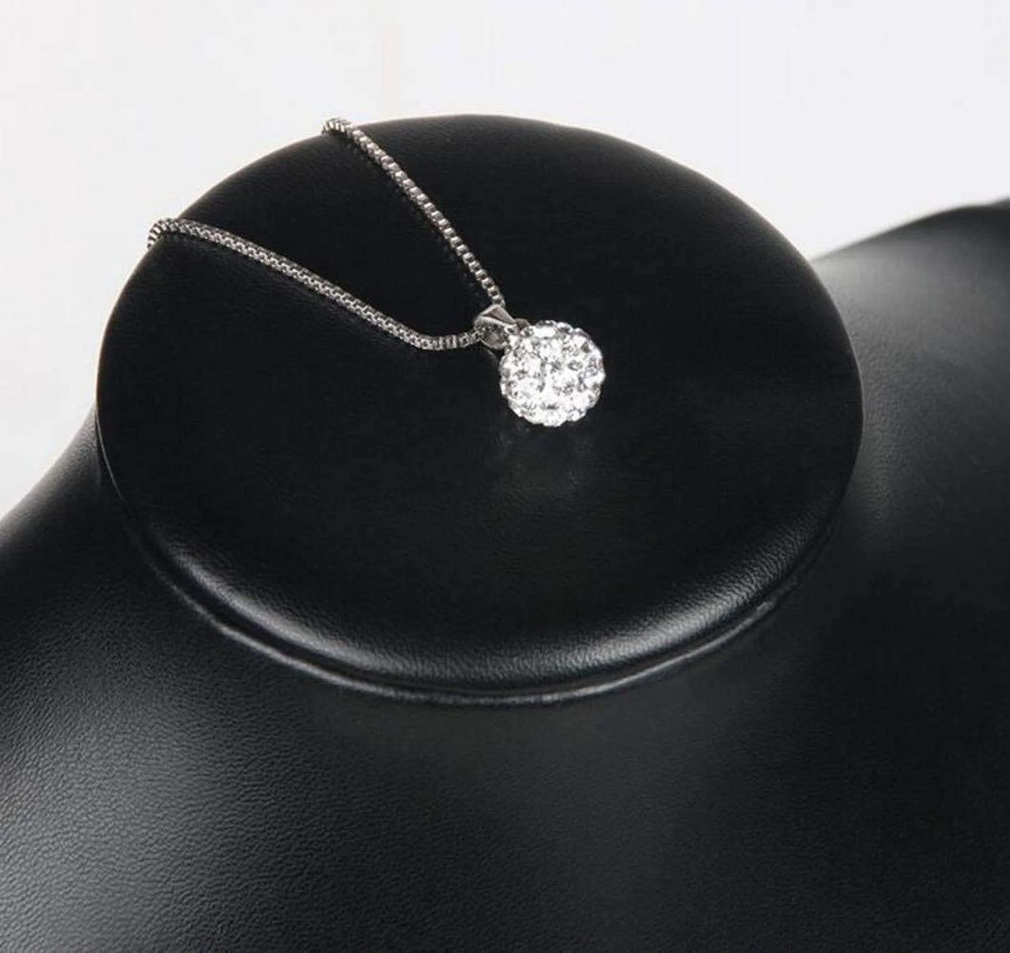 Leather Necklace Bust Jewelry Display Stand Figure Pendant Chain Jewelry Organizer Stand (S(HW 9.8 X 5.7 Inch), Black)